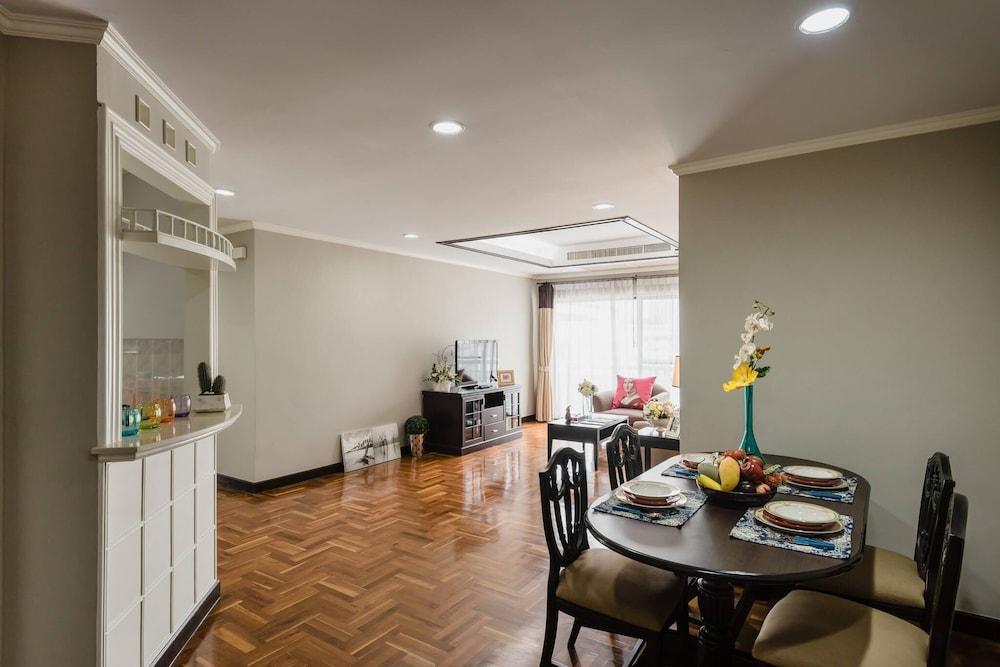Cnc Residence Bangkok Buitenkant foto