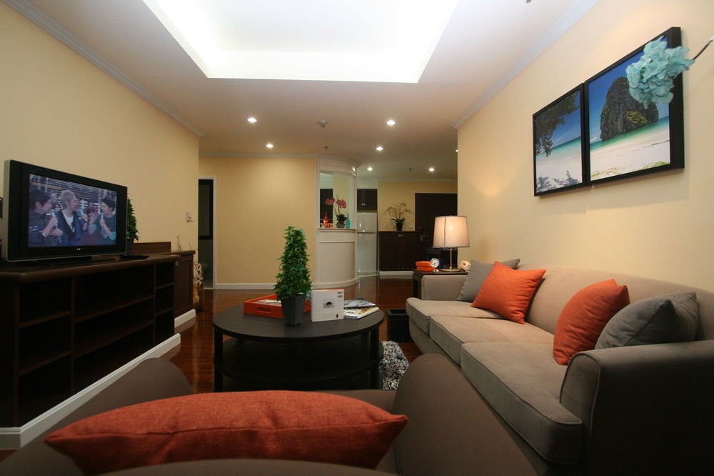 Cnc Residence Bangkok Buitenkant foto