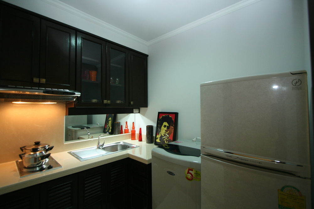 Cnc Residence Bangkok Buitenkant foto