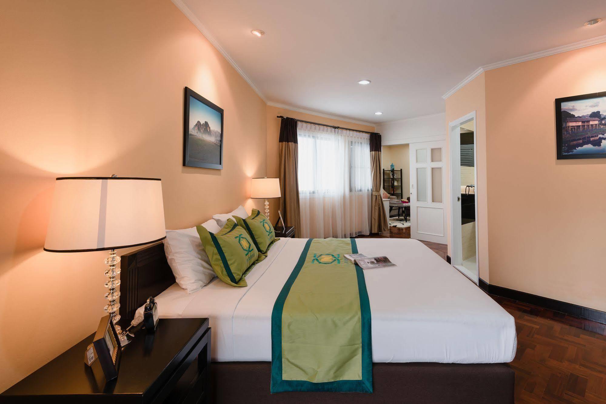 Cnc Residence Bangkok Buitenkant foto