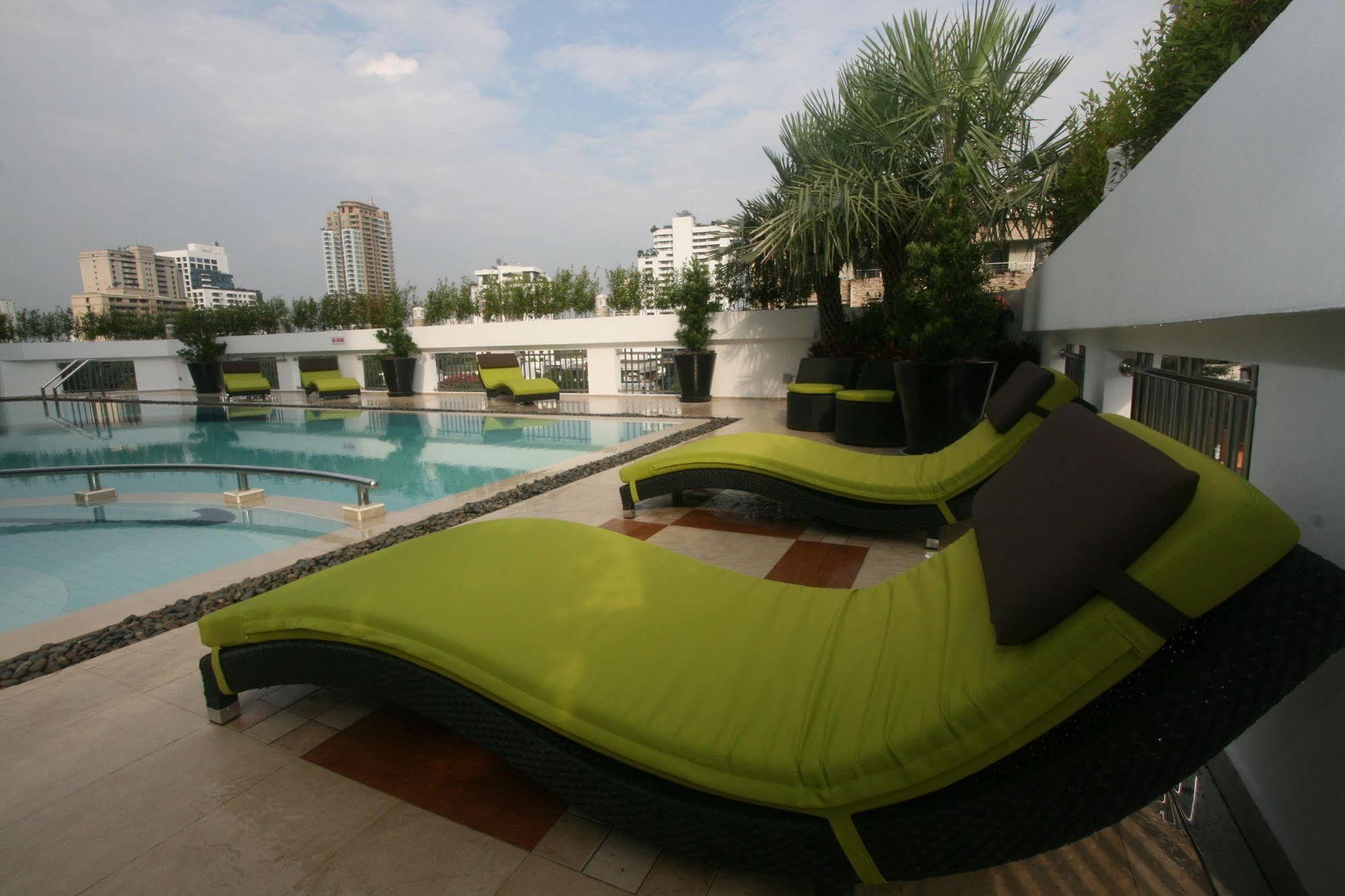 Cnc Residence Bangkok Buitenkant foto
